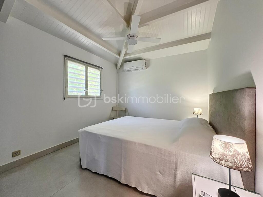 Villa de standing 4 chambres avec piscine Le Helleux – 5 pièces – 4 chambres – 120 m²