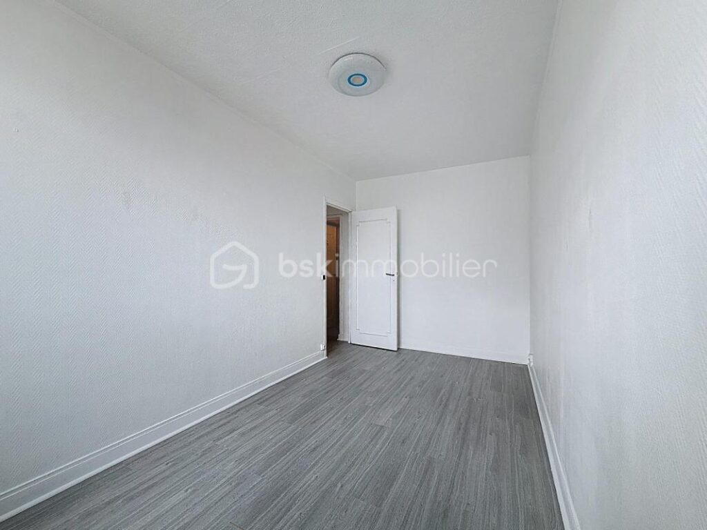 3 PIÈCES LUMINEUX AU CŒUR DU BLANC-MESNIL – Idéal premier achat ou investissement locatif – 3 pièces – 2 chambres – 48 m²