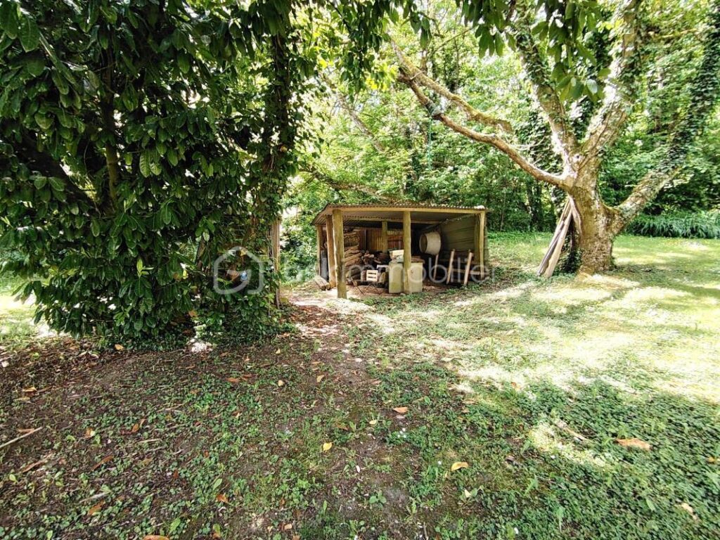 Maison de charme en campagne à Chenu – Tranquillité et vues dégagées garanties ! – 4 pièces – 3 chambres – 75 m²