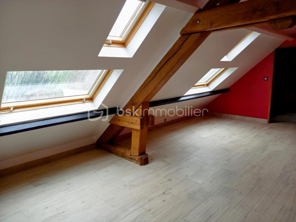 un potentiel exceptionnel !!! – 8 pièces – 5 chambres – 274 m²