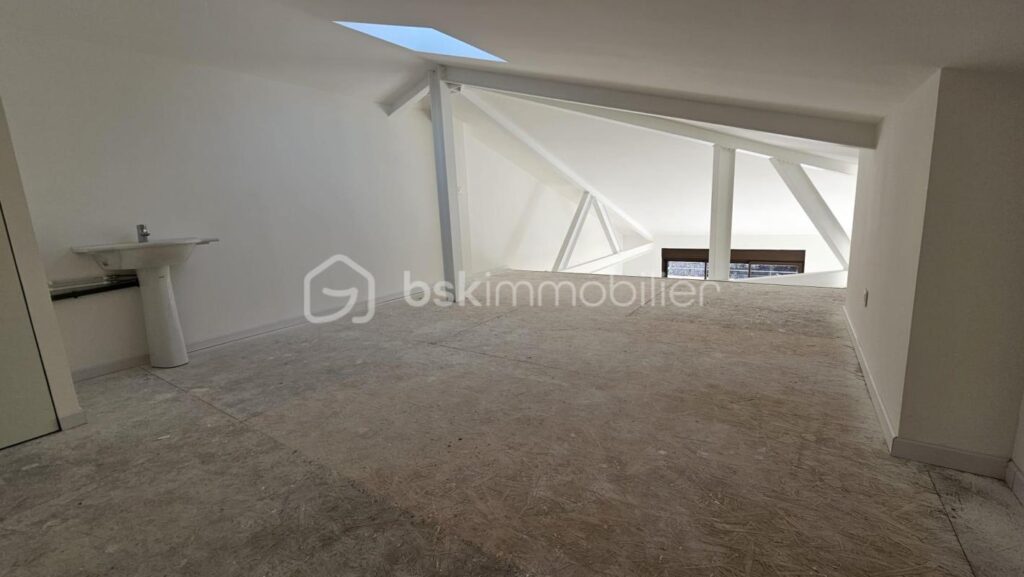 APPARTEMENT DE 79 M² AVEC TERRASSE – DRAGUIGNAN – 3 pièces – 3 chambres – 79 m²