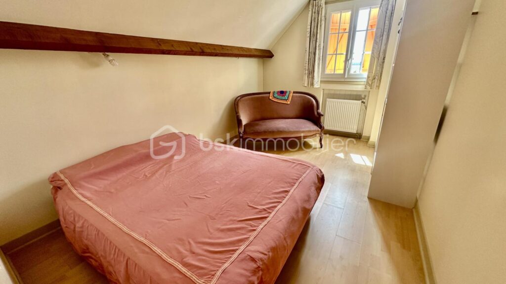 Maison familiale – 7 pièces – 4 chambres – 183 m²