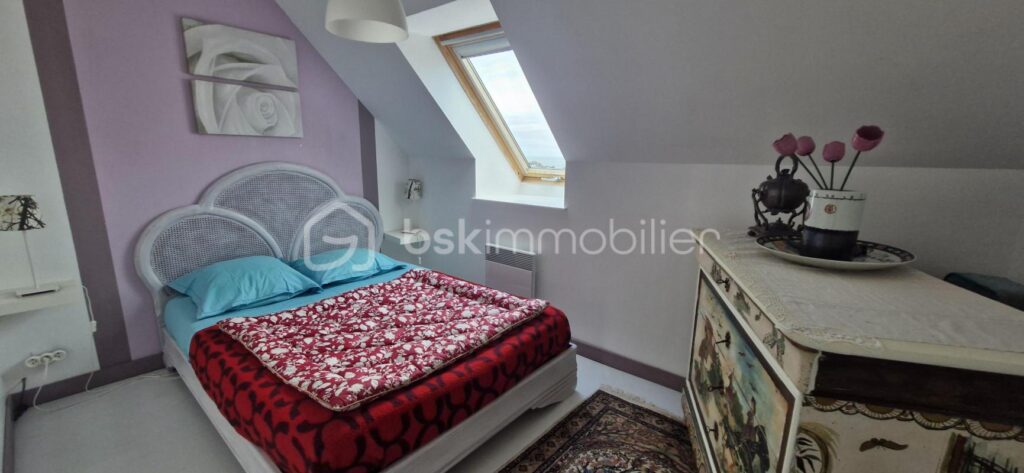 MAISON ET GITES EMPLACEMENT IDEAL! – 7 pièces – 4 chambres – 140 m²