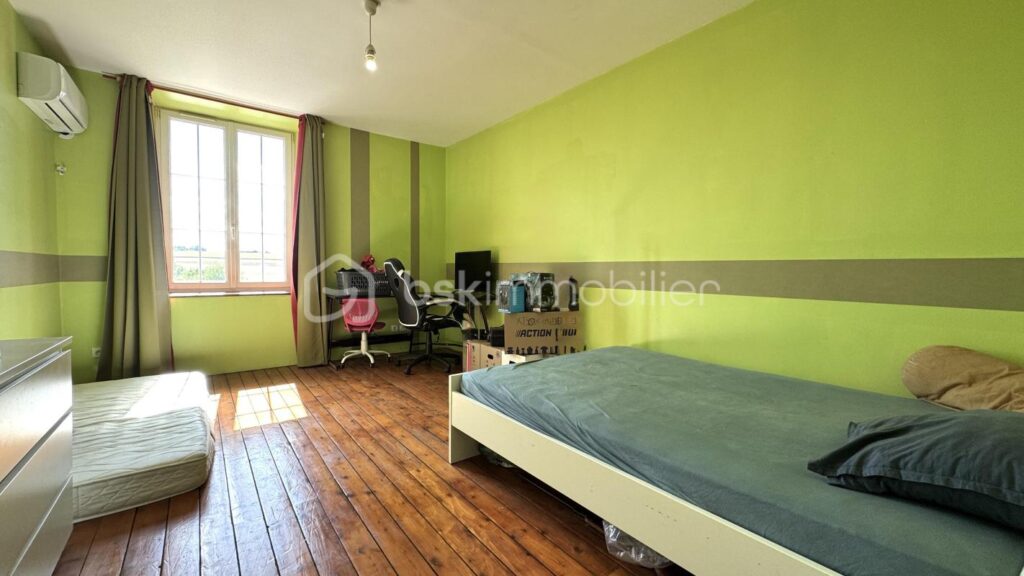 À vendre Authentique longère rénovée avec dépendances et grand terrain Saint-Gengoulph (proche Gandelu, 02) – 8 pièces – 5 chambres – 200 m²