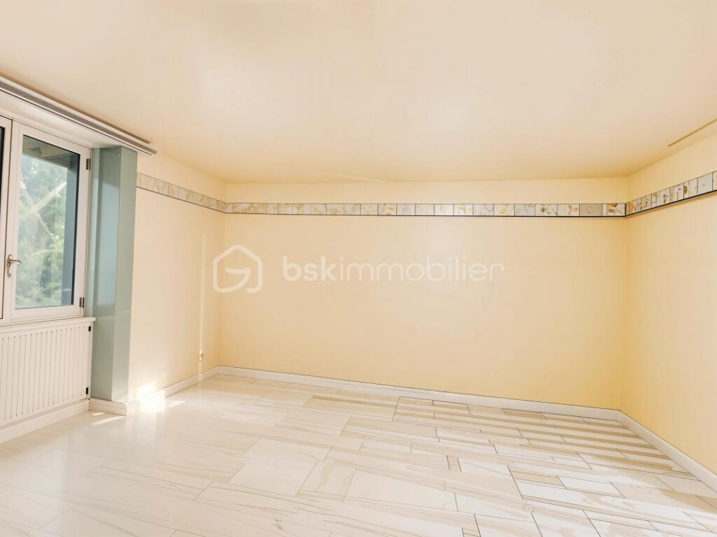 Maison 128 m2 6 pièces 4 chambres ( à Penzé) – 6 pièces – 4 chambres – 128 m²