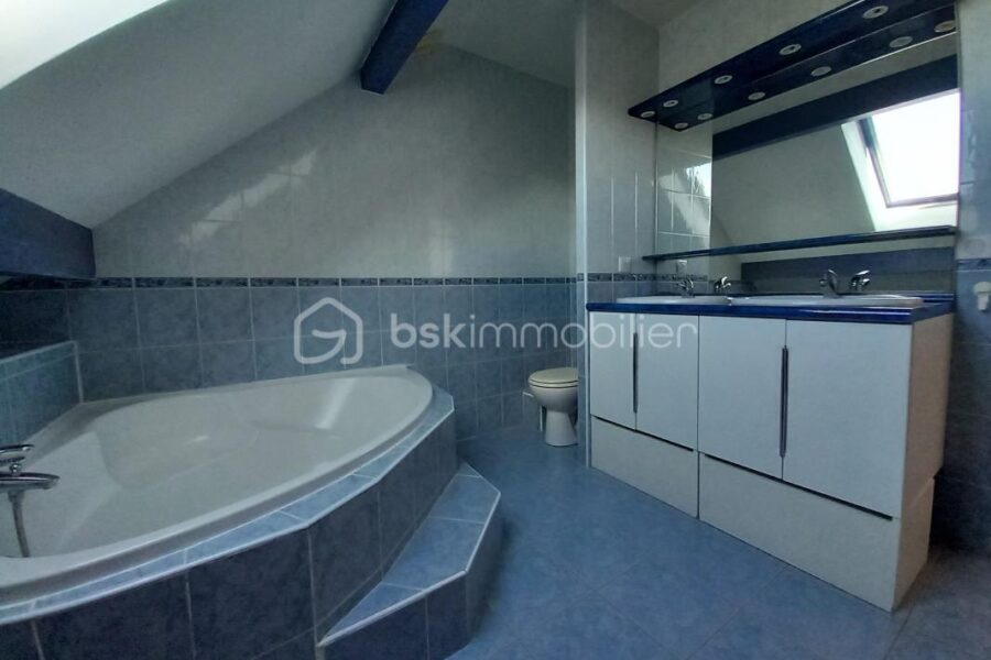 Maison à vendre à Beaucroissant — Vue montagne — photo 16