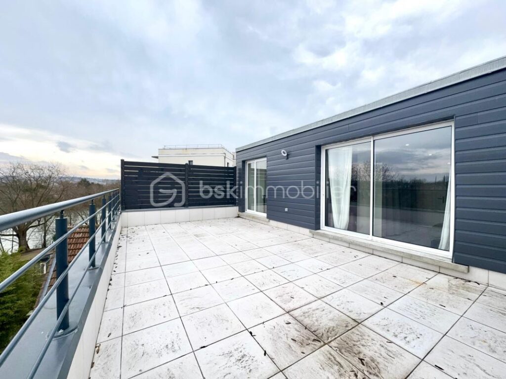 INVESTISSEMENT LOCATIF – 7 pièces – NR chambres – 160 m²