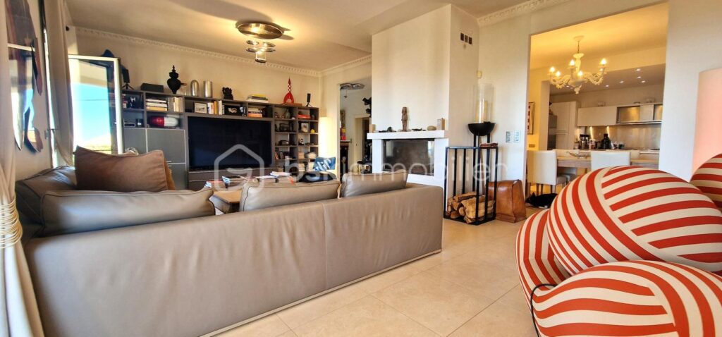 La Turbie Villa d’exception avec vue mer – élégance, confort et raffinement – 6 pièces – 4 chambres – 241 m²