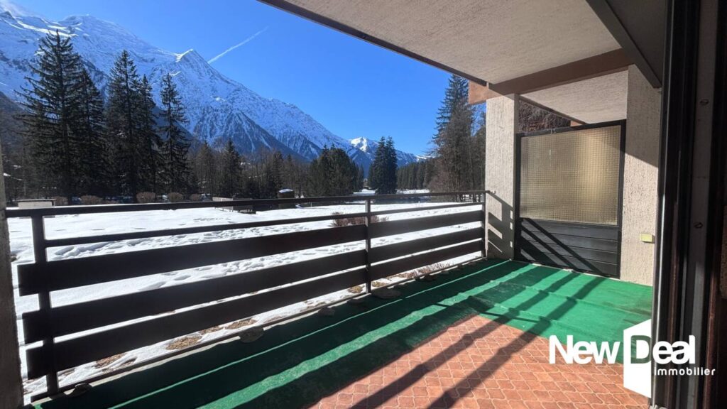 APPARTEMENT 2 Pièces – PARKING COUVERT PRIVATIF – CAVE – TERRASSE COUVERTE Plein SUD – 2 pièces – 1 chambre – 44 m²