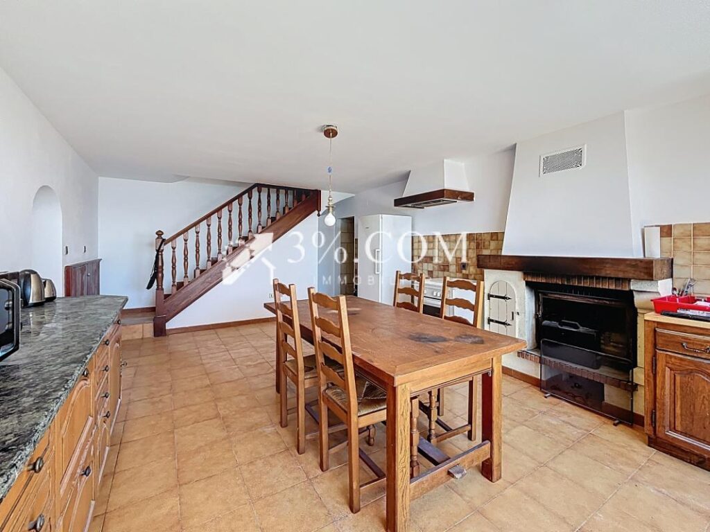 Maison 165 m2 habitables vue exceptionnelle sur mer – 7 pièces – 5 chambres – 165 m²