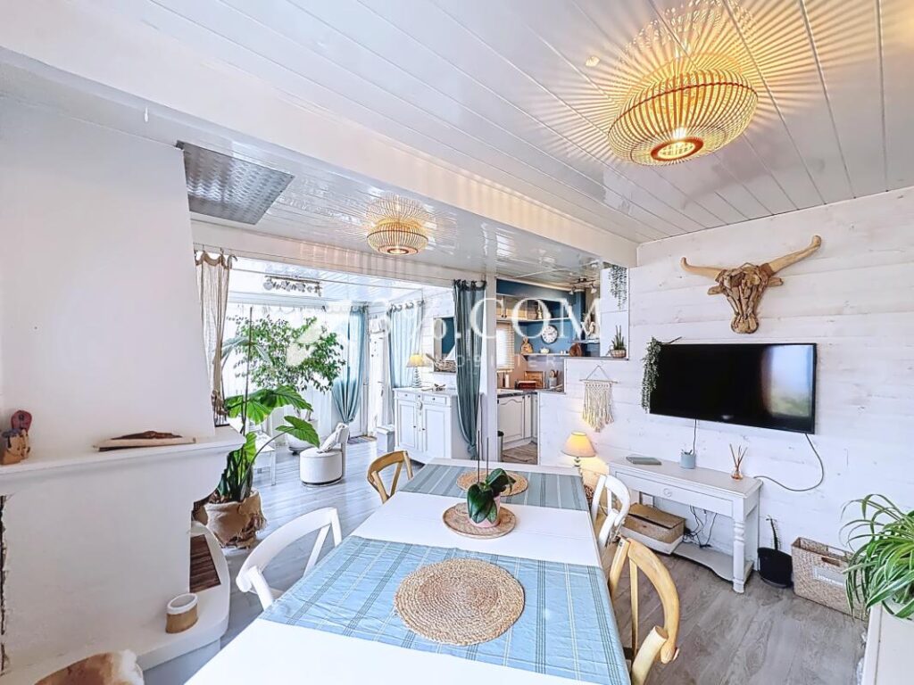 Charmant chalet 7 pièces de 112 m2 en pleine propriété – jar – 7 pièces – 5 chambres – 111 m²