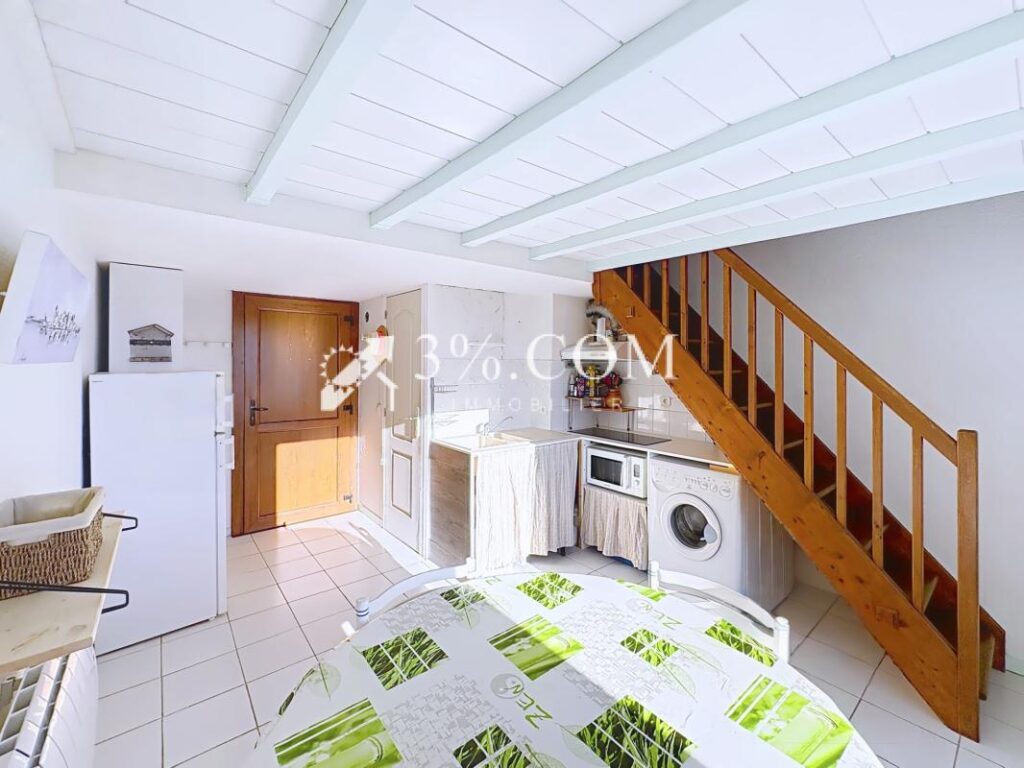 Charmant Duplex meublé 3 pièces de 37.6 m2 avec piscine & pl – 3 pièces – 2 chambres – 37 m²