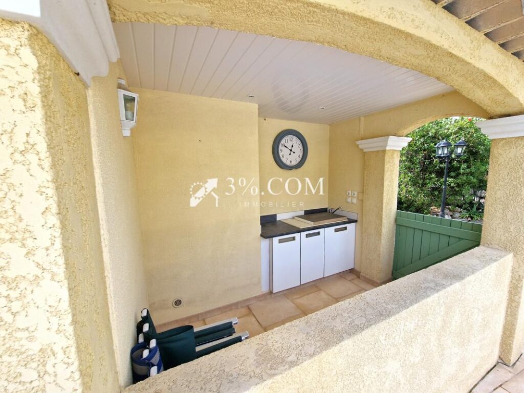 Splendide villa dans un écrin de verdure – 5 pièces – 4 chambres – 133 m²