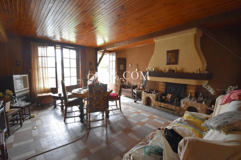 Ancien moulin de 154 m2, 3 chambres, 2 bureaux, dans écrin d – 5 pièces – 3 chambres – 153 m²