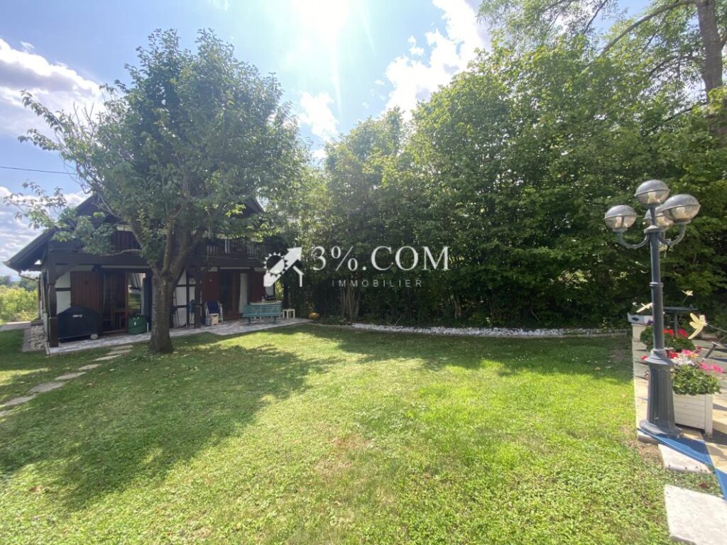 3%COM Belle propriété avec piscine intérieure sur 16 ares – 8 pièces – 5 chambres – 225 m²