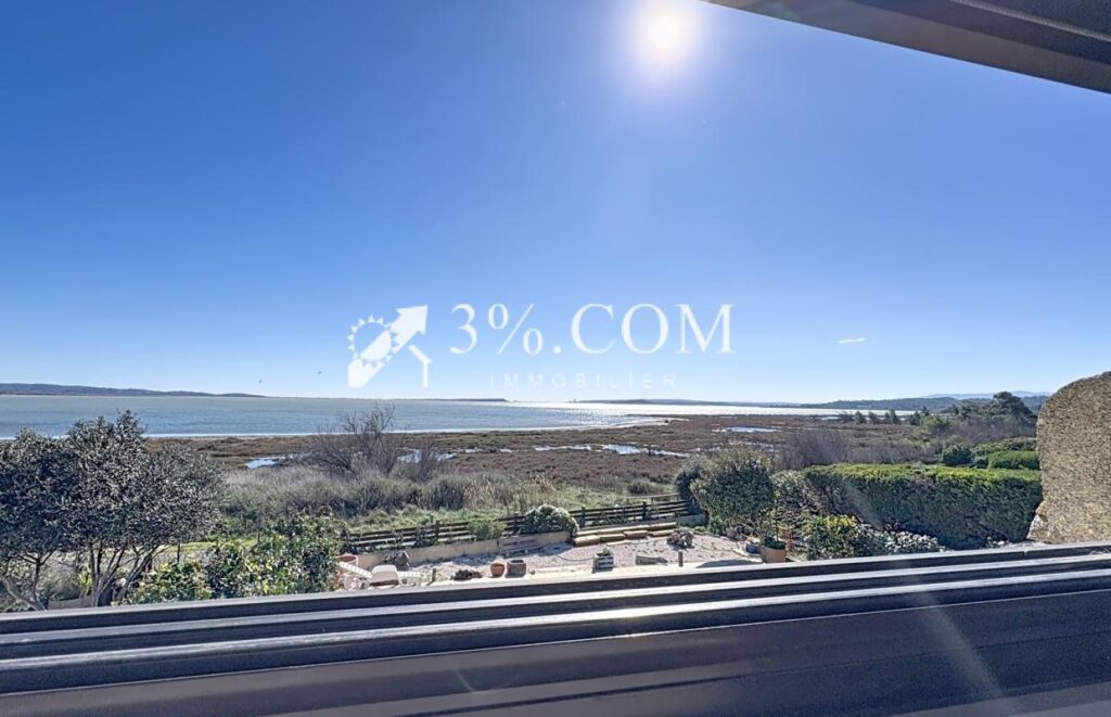 Coup de coeur à Bages : maison avec vue exceptionnelle sur l’ – 7 pièces – 3 chambres – 139 m²