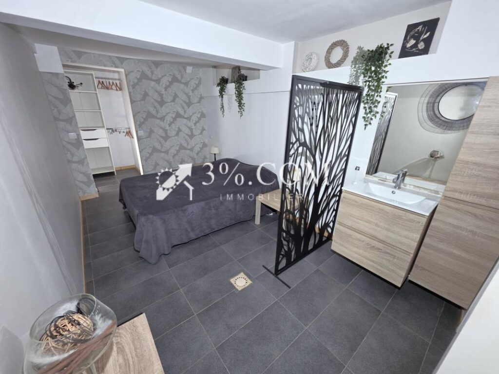 Grande villa californienne au calme – 5 pièces – 4 chambres – 222 m²