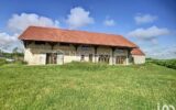 Grange à aménager – 5 pièces – 3 chambres – 215 m²