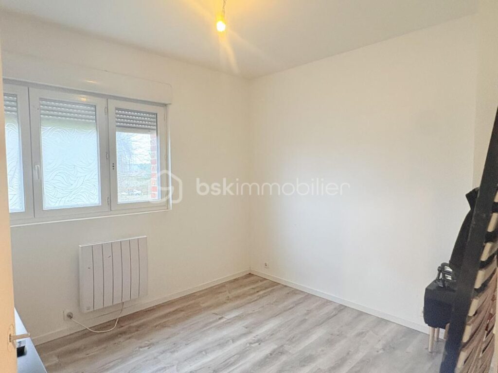 Maison familiale semi plain pied 148 m2 Libercourt – 7 pièces – 5 chambres – 147 m²