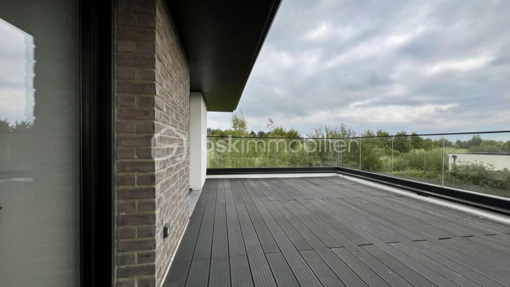 Maison Contemporaine PIRAINO – 6 pièces – 4 chambres – 190 m²