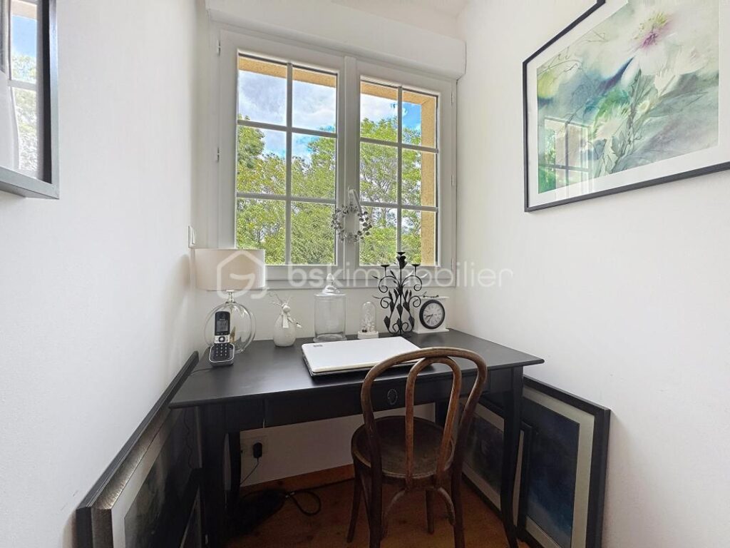 Élégante maison contemporaine de 149 m² au cœur d’un environnement privilégié – 5 pièces – 3 chambres – 149 m²