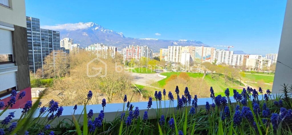 T3/T4 85M² L’OPPORTUNITÉ pour un projet de rénovation sur mesure – 4 pièces – 3 chambres – 83 m²