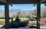 Propriété d’architecte Dunoyer – Panorama alpin exceptionnel, piscine & double habitation – Proche Annecy / Genève / Chamonix – 10 pièces – 5 chambres – 276 m²