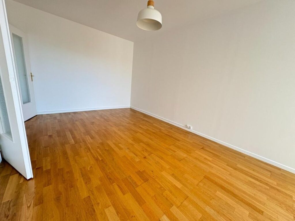 T1 A LOUER RUE LEPENTE – 1 pièce – 1 chambre – 36 m²