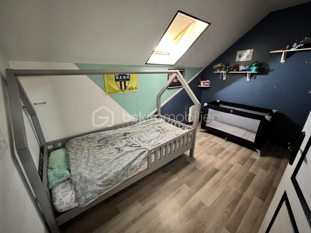 Charmante maison de village en pierre – 4 pièces – 3 chambres – 91 m²