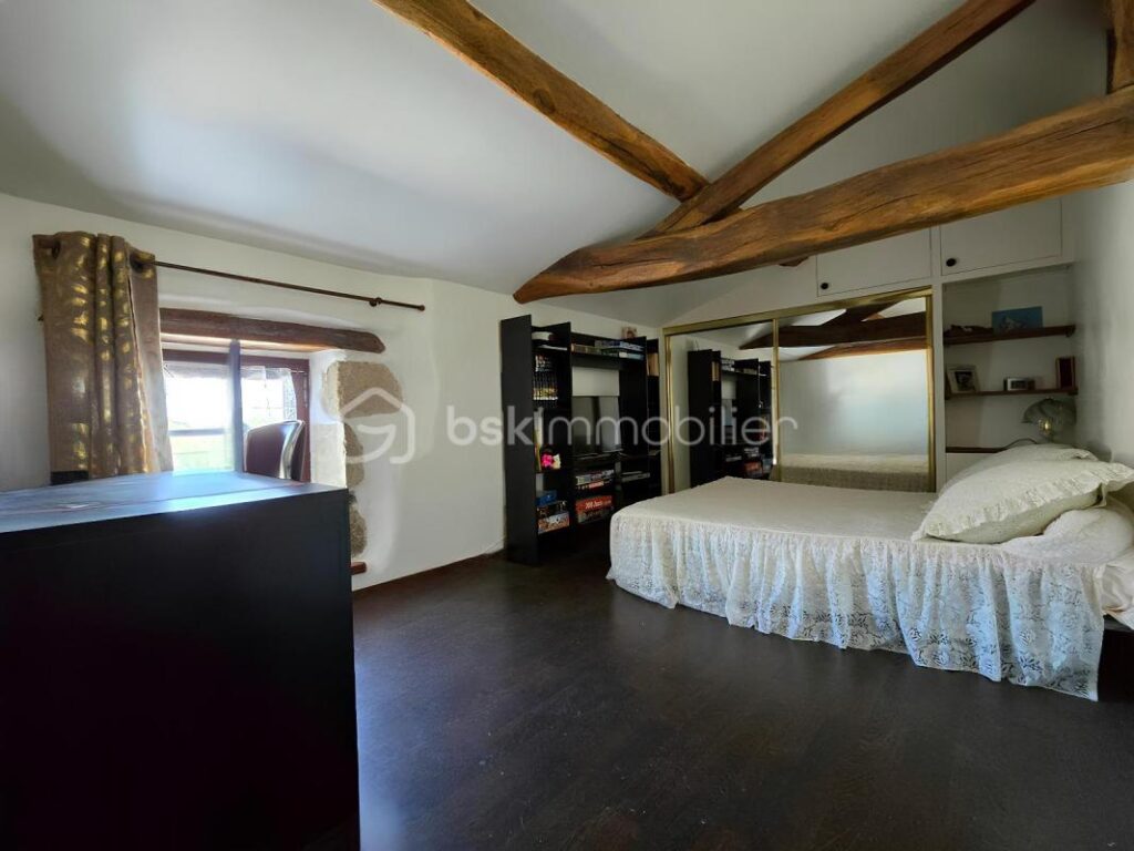 MAGNIFIQUE LOGIS ÉQUESTRE – 7 pièces – 4 chambres – 200 m²