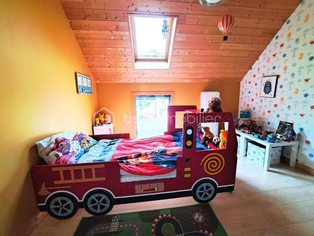 L’Aventure Canadienne – 8 pièces – 5 chambres – 168 m²