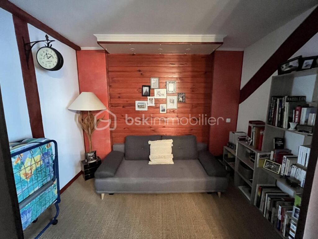 Charmante maison de village rénovée avec jardin – 4 pièces – 2 chambres – 73 m²