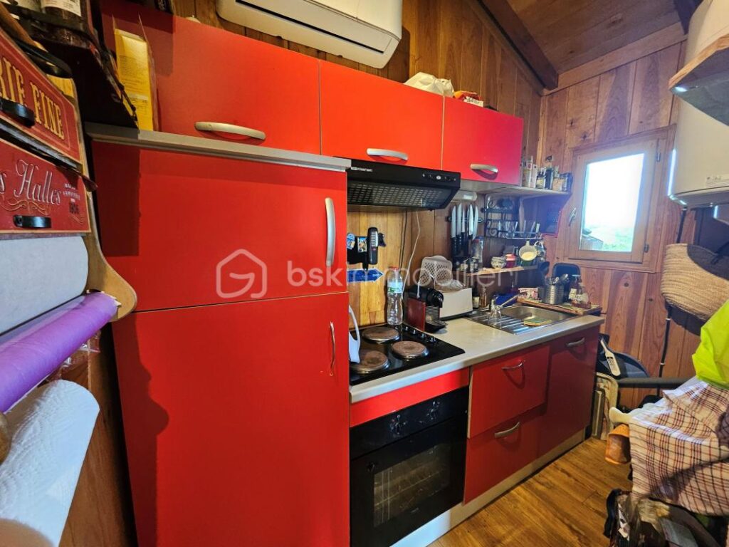 Maison de campagne en pierre et chalet avec vue – 4 pièces – 3 chambres – 135 m²