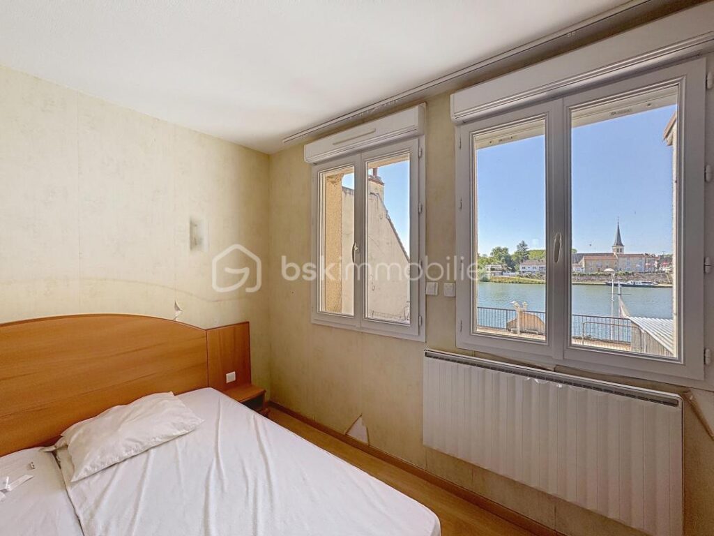 Immeuble – 12 pièces – NR chambres – 413 m²