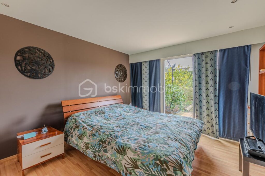 EXCEPTIONNEL – 6 pièces – 4 chambres – 229 m²