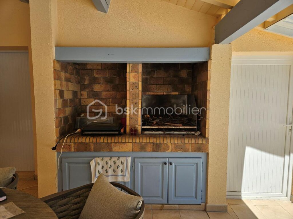 Maison de prestige de 244 m² – 5 pièces – 3 chambres – 244 m²