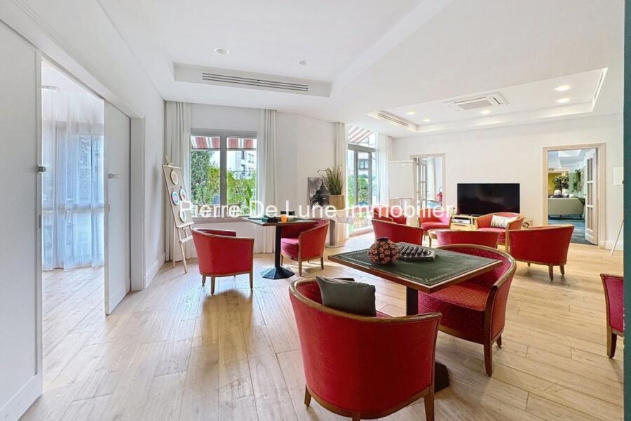 Appartement à vendre à Courbevoie — Vue sur la ville — photo 17