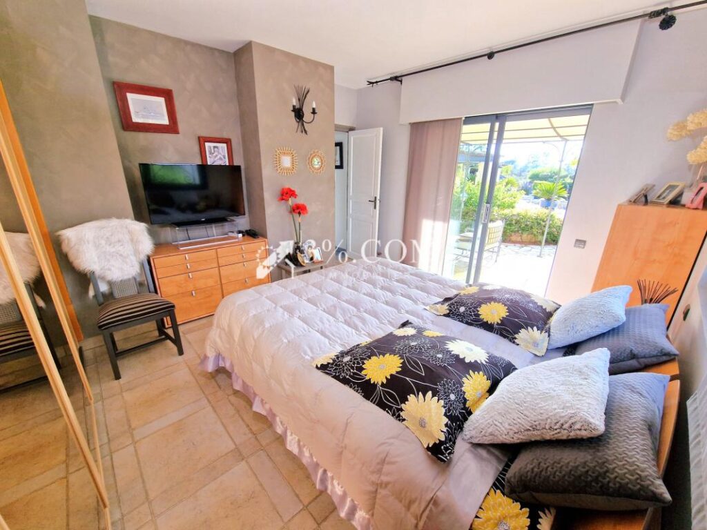 Villa de standing au coeur des Golfs de Saint-Raphaël – 6 pièces – 4 chambres – 196 m²