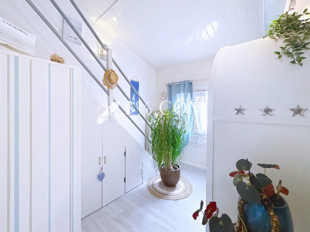 Charmant chalet 7 pièces de 112 m2 en pleine propriété – jar – 7 pièces – 5 chambres – 111 m²