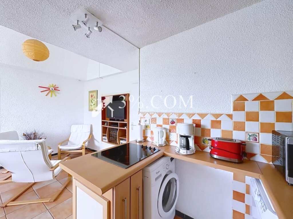 Charmant appartement 3 pièces de 41.61 m2 avec vue sur le po – 3 pièces – 2 chambres – 41 m²