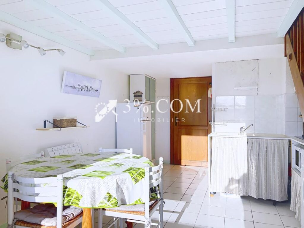 Charmant Duplex meublé 3 pièces de 37.6 m2 avec piscine & pl – 3 pièces – 2 chambres – 37 m²