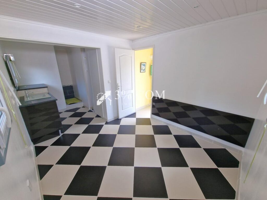 Splendide villa dans un écrin de verdure – 5 pièces – 4 chambres – 133 m²