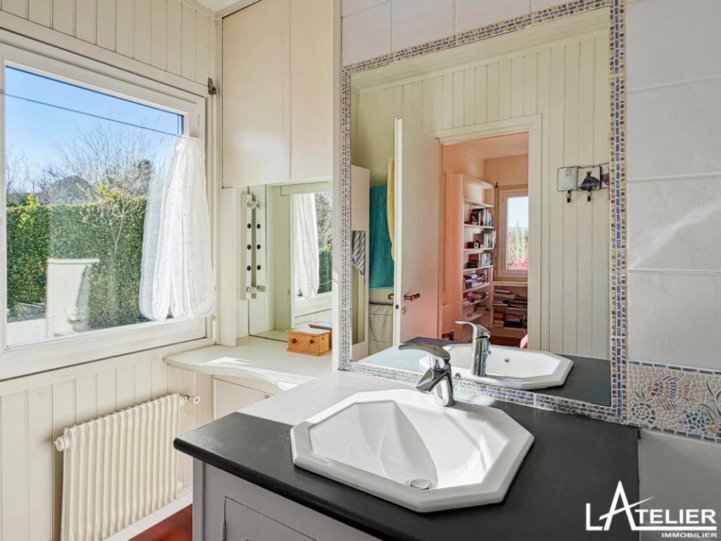 MA CONFIDENCE – 8 pièces – 5 chambres – 209 m²