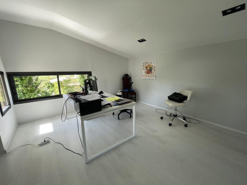 Demeure familiale de prestige – 7 pièces – 5 chambres – 370 m²