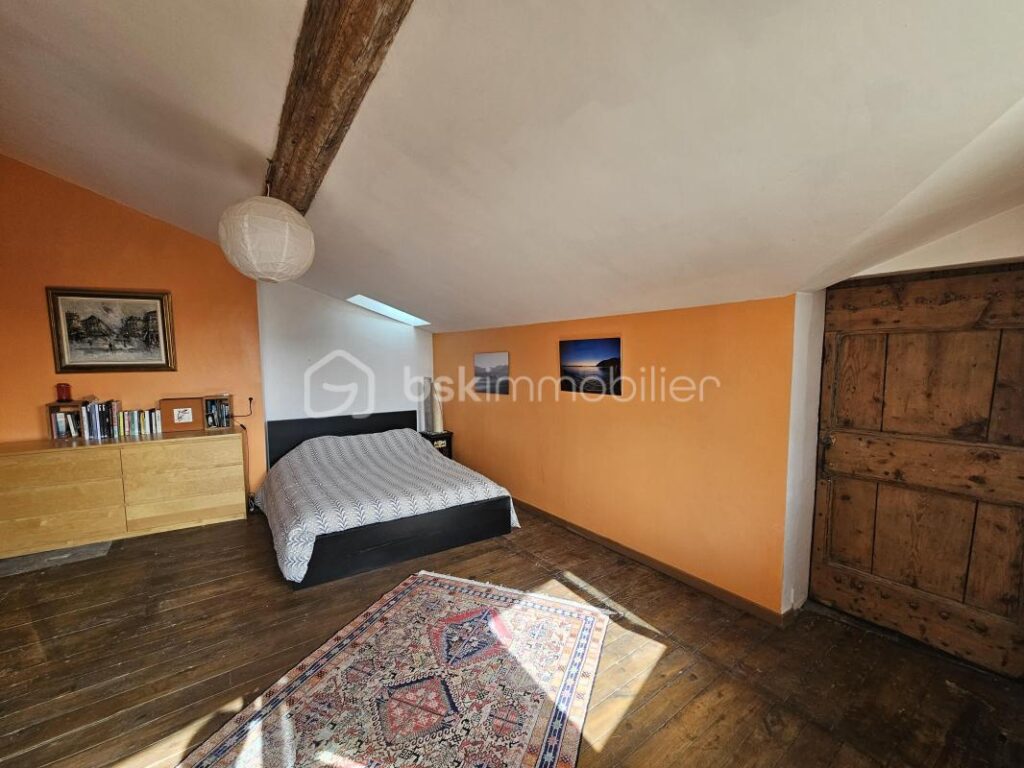 Triplex d’exception avec vue dégagée – 6 pièces – 3 chambres – 128 m²