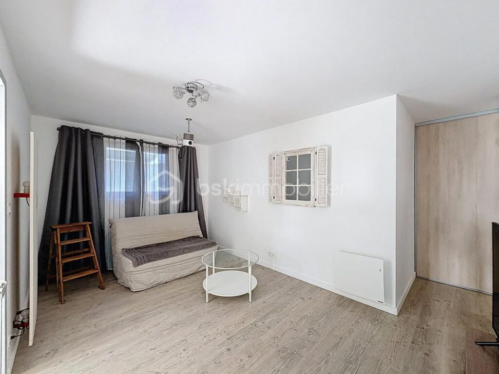 Maison contemporaine 136 m² – terrain 4 000 m² – grand séjour 60 m² – 10 min Redon – 5 pièces – 3 chambres – 136 m²