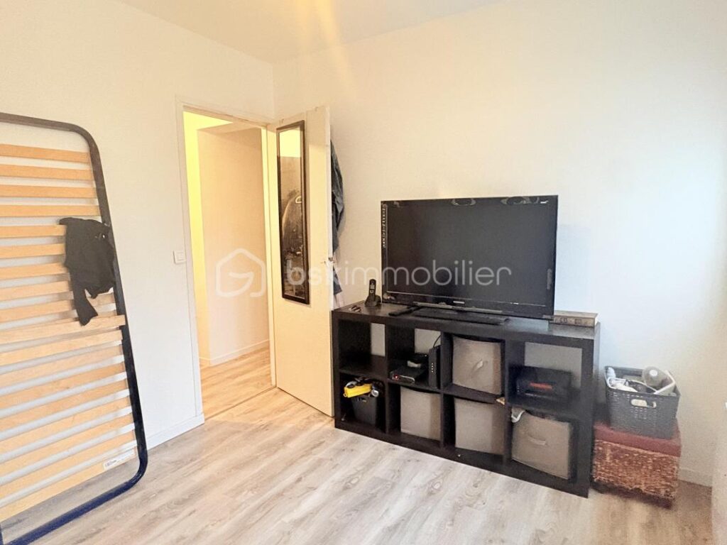 Maison familiale semi plain pied 148 m2 Libercourt – 7 pièces – 5 chambres – 147 m²