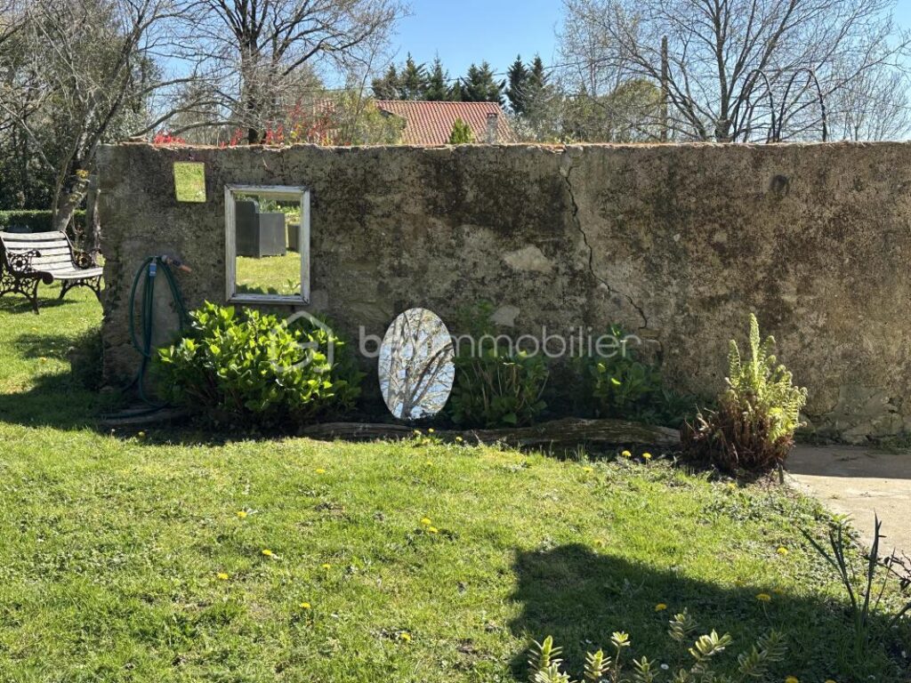 Ferme du XVIIIème Siècle – 7 pièces – 5 chambres – 158 m²