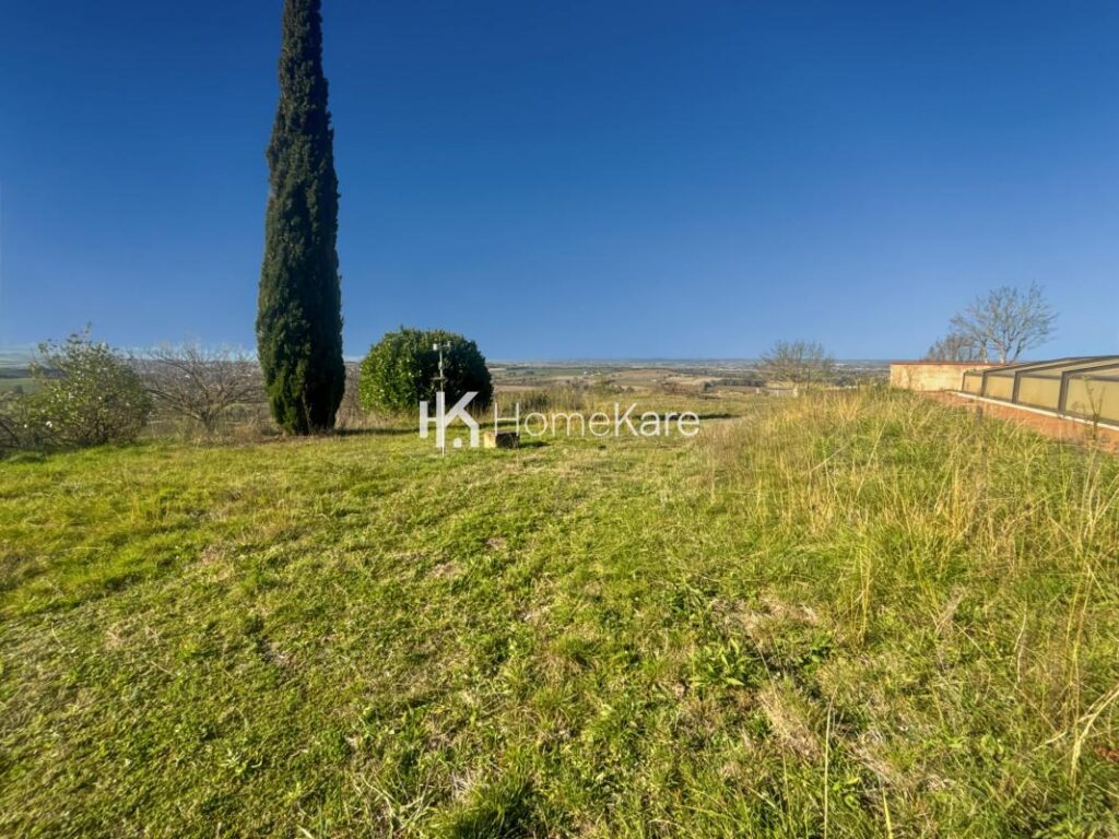 UNE VUE IMPRENABLE !!! – 11 pièces – 4 chambres – 280 m²