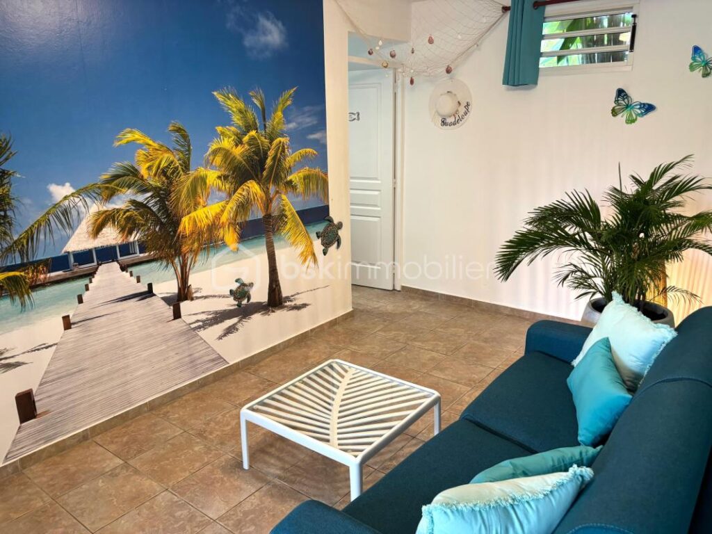 Splendide gîte avec piscine et spas Saint François – 6 pièces – 5 chambres – 170 m²